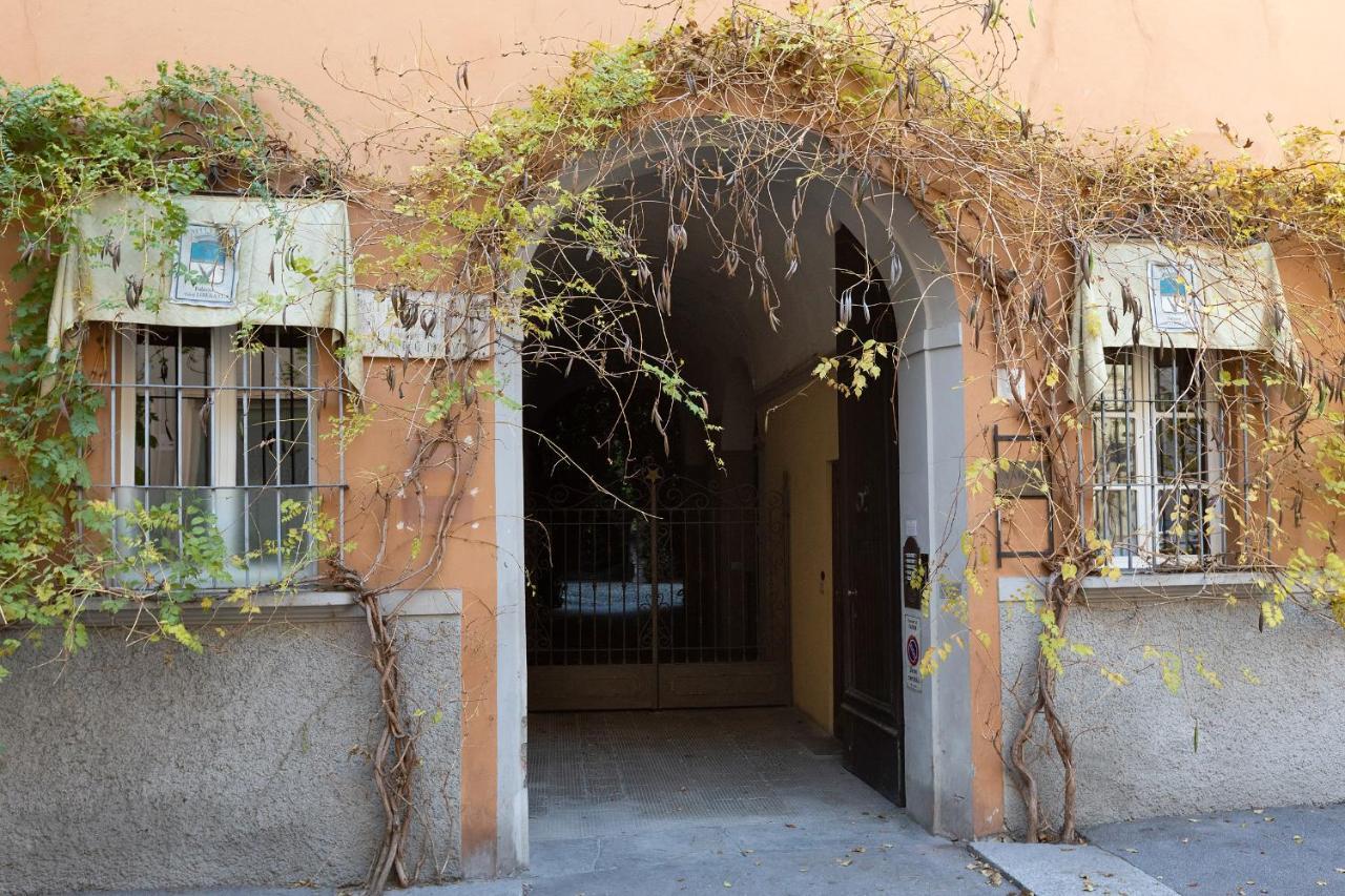 Palazzo Liberati Apartments Parme Extérieur photo