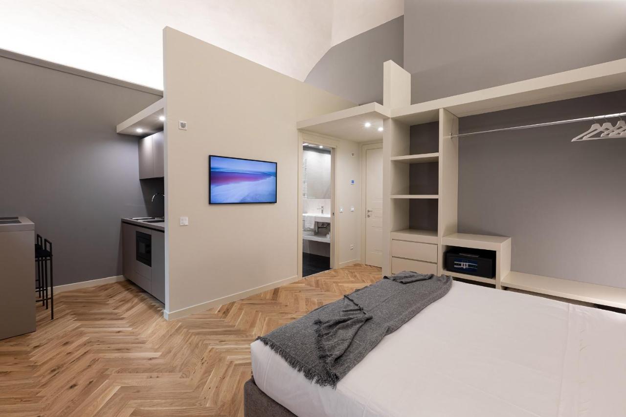 Palazzo Liberati Apartments Parme Extérieur photo