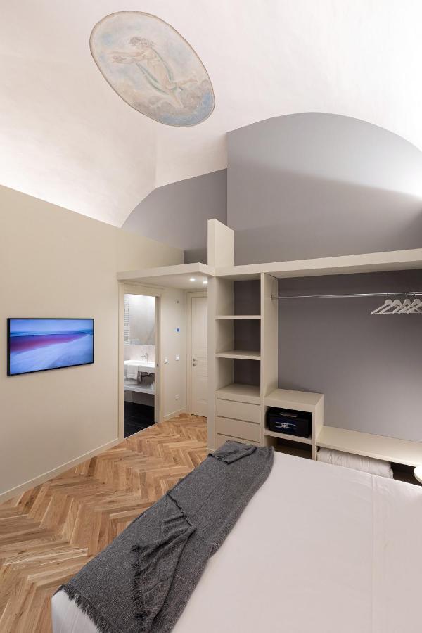 Palazzo Liberati Apartments Parme Extérieur photo